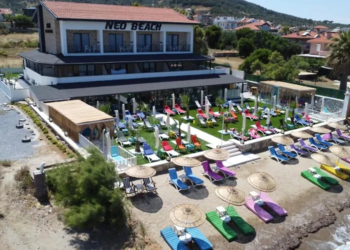 Neo Cunda Hotel 2*